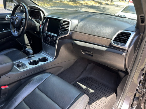 Jeep Grand Cherokee 5.7 Summit 4x4 Mt
