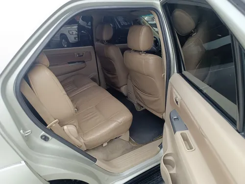 Toyota Fortuner 4.0 Sr5