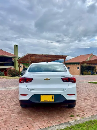 Chevrolet Onix 1.0T Lt