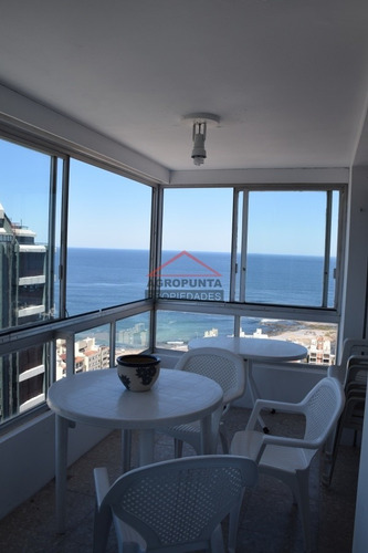 Muy Buena Ubicación En El Centro De Punta Del Este. - Ref: 2929