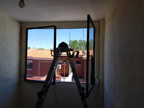 Imagen 5 de 6 de Cortinas De Enrollar, Presupuestos Sin Cargo