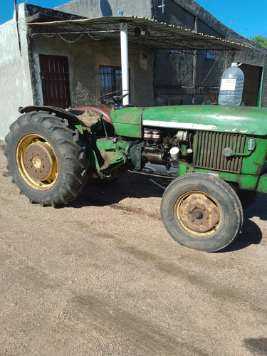 Jhon Deere 1020 Angosto