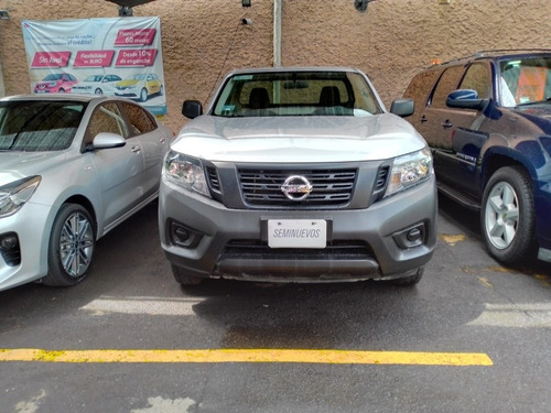 Imagen 2 de 8 de Nissan Np300 2020 2.5 Pick-up Dh Aa Pack Seg Mt