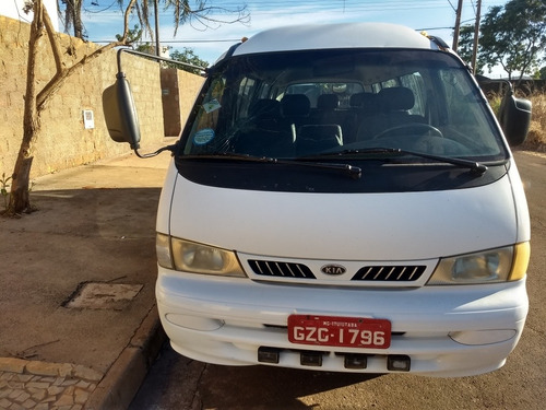 Kia Besta 2001 3.0 Gs Grand 16l 4p