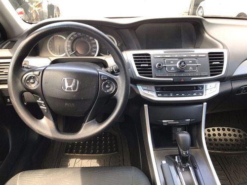 Imagen 8 de 8 de Honda Accord