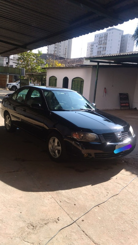 Imagem 1 de 12 de Nissan Sentra 2005 1.8 16v Gxe 4p