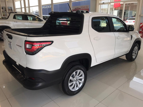 Imagen 6 de 18 de Fiat Strada Cabina Doble 1.4 Ep