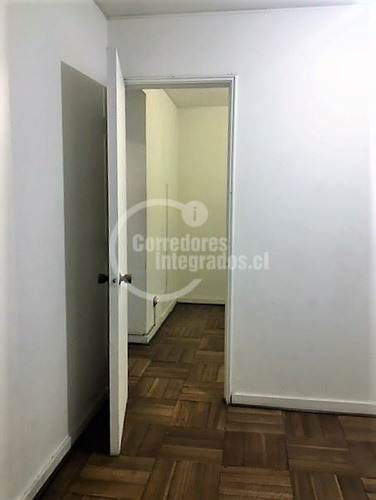 Imagen 8 de 13 de Departamento En Venta De 3 Dorm. En Santiago