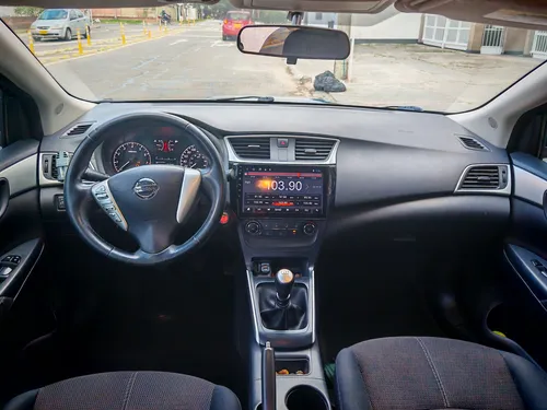 Nissan Sentra 1.8 B17 Fl Exclusive