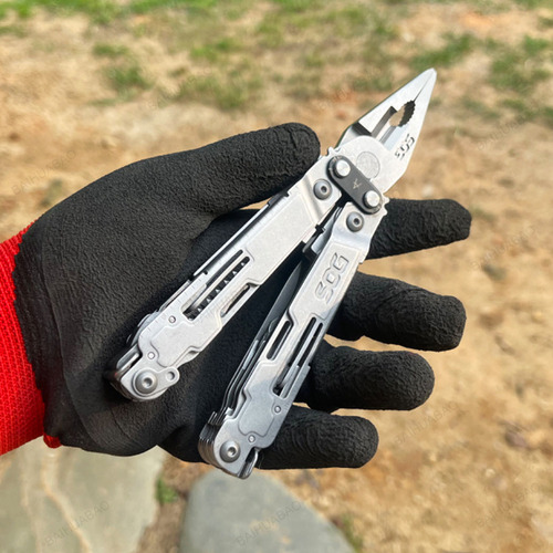 Alicates Multiherramientas Sog Poweraccess Multitool Pa2001
