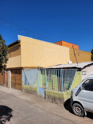 Imagen 3 de 3 de Casa En Pedro De Valdivia Con Sotomayor. Calama