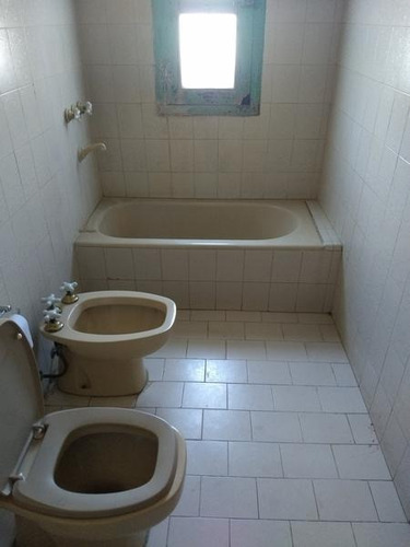 5 Dormitorios En Excelente Zona De Bella Vista