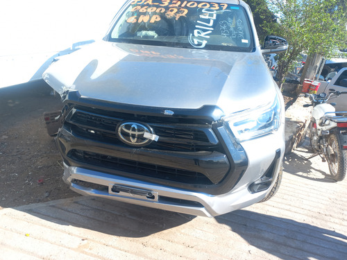 Desarmo Toyota Hilux Srv Año 2023 Solo Por Partes