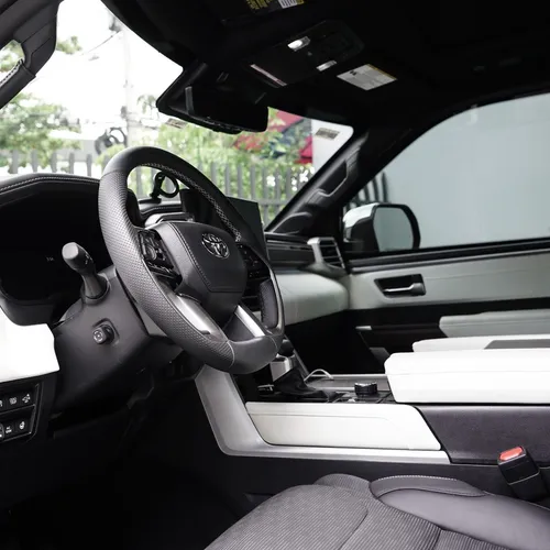 Toyota Sequoia Capstone
