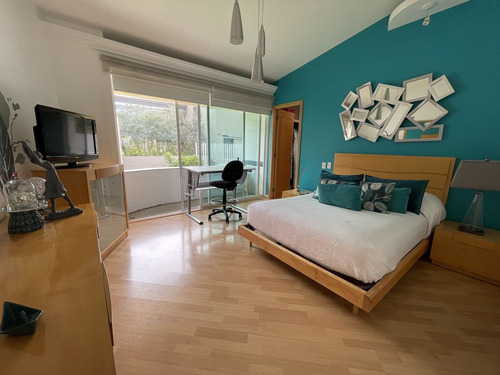 Residencia De Lujo En Exclusivo Fraccionamiento En Valle Escondido