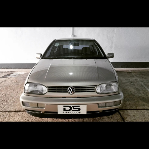 Volkswagen Golf 1.8 Gl