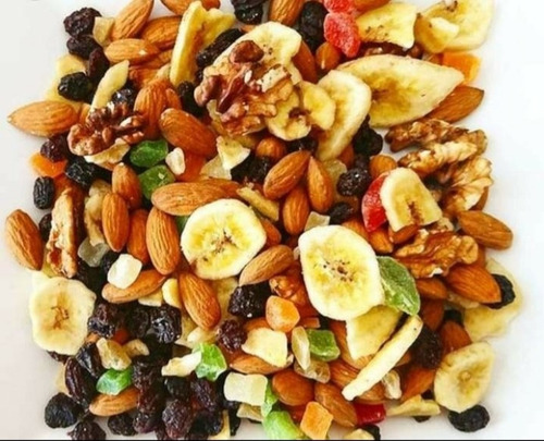 Mix Tropical (nuez, Almendra, Mani, Uva Rubia/morena,banana)