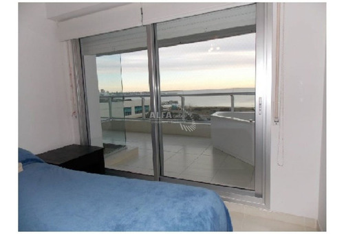 Imagen 14 de 26 de Apartamento En Venta Mansa, 2 Dormitorios, Punta Del Este