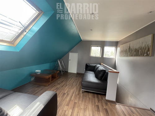 Casa En Venta De 3 Dorm. En Chicureo
