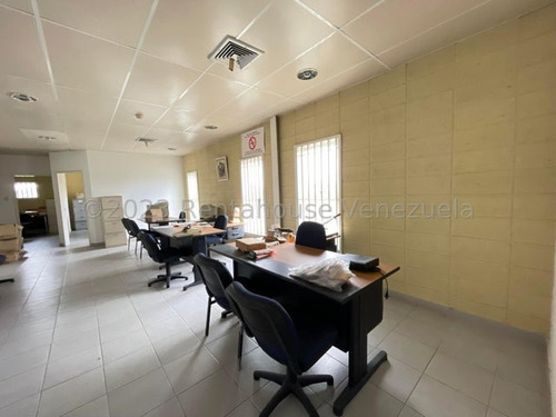 Gran Galpon En Venta De 17542mts Ubicado En Zona Industrial De Santa Cruz De Aragua Rah 24-1689