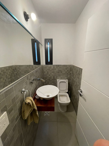 Imagen 10 de 19 de Duplex En Housing Villa Allende 2 Dormitorios