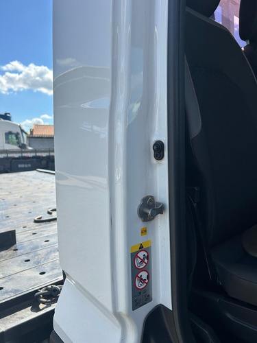 V.w Express Drc 4x2 2018/19 Plataforma Guincho 5,5mt. 8g12