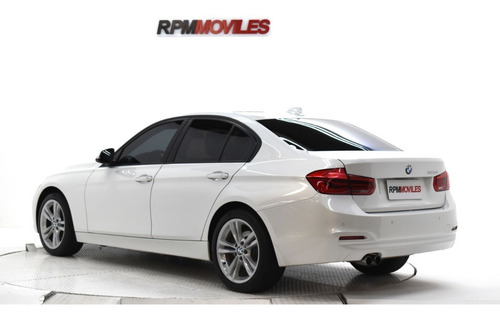 Bmw 320i 2.0t At 2017 Rpm Moviles