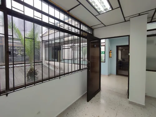 Local En Arriendo En El Centro/pereira (279062481).