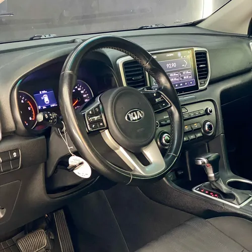 Kia Sportage Desire hybrid