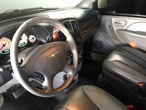 Imagem 7 de 10 de Chrysler Caravan Lx 3.3 V-6 12v 4x2 4p