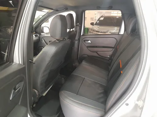 Renault Duster Oroch 1.3 TURBO INTENS