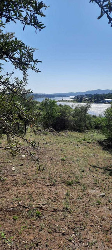 Imagen 7 de 13 de Ref.535.se Vende Lote Sobre Costa De Lago Los Molinos !