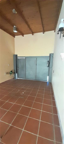 Imagen 29 de 30 de Venta De 2 Departamentos, Depósito, Cochera Y Local - Concepción Del Uruguay, Entre Rios -ideal Inversor!!!!