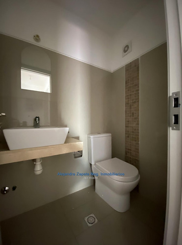 Penthouse 2 Dormitorios 3 Baños Garage Fijo Parrillero Impe
