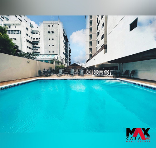 Imagen 4 de 30 de Lujoso Apartamento En Venta En El Centro De Piantini 400m2