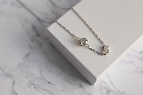 Imagen 3 de 3 de Collar Dije Perrito Y Diamante Acero Quirúrgico Inoxidable