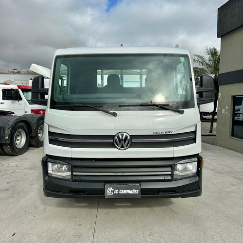 Vw Delivery Express Ano 2019 4x2 = Iveco Sprinter Master Hr