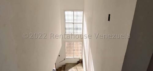 Imagen 5 de 10 de Casa En Venta En Conjunto Privado Excelente Ubicación. 22-28015 04126887776