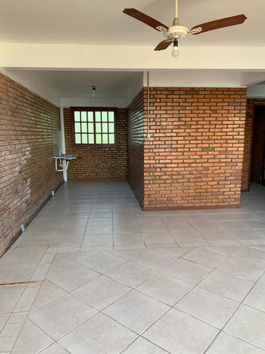 Sobrado Zona Sul Com 2 Apartamentos, Terraço, Lareira,pomar