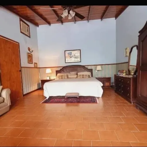 Casa En Naguanagua, La Entrada