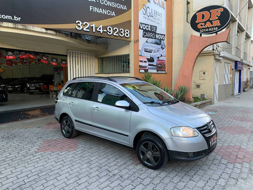 Volkswagen Spacefox 1.6 Mi Comfortline 8v Flex 4p Manual