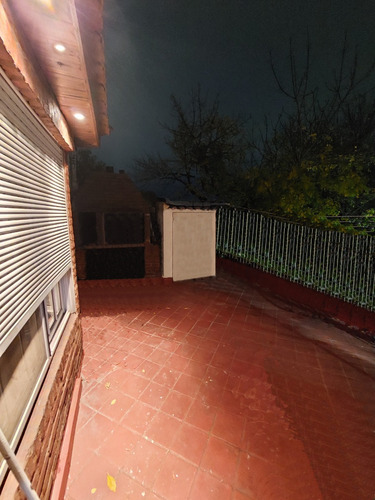 Departamento En Planta Alta De 4 Ambientes