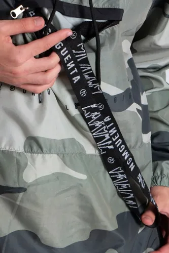 Corta vento chronic best sale camuflado