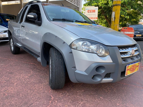 Imagem 2 de 14 de Fiat Strada Adventure 1.8/ 1.8 Locker Flex Ce