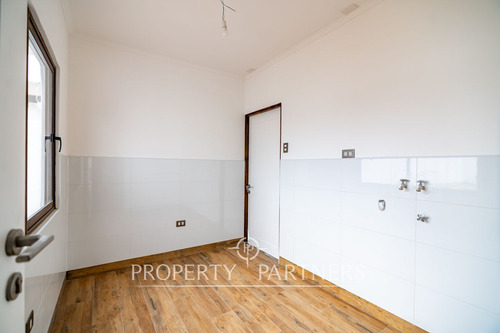 Casa Nueva Y Exclusiva En Sector Peñuelas