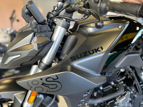 Suzuki Gsx-8s-2025-completa-48x S Entrada-1.191km-ny