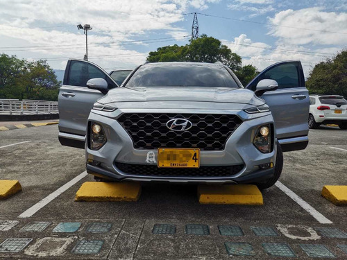 Hyundai Santa Fe Premium 2.4 4x2