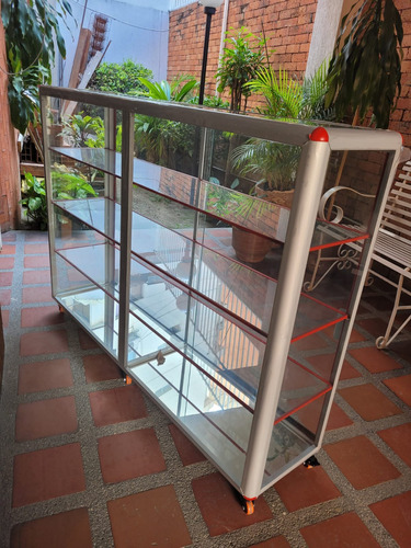 Vitrina De Aluminio Y Vidrio - 1.4 M Largo X 1.2  De Alto