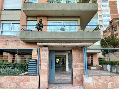 Impecable Y Moderno Departamento De 3 Ambientes Amoblado En Martinez.