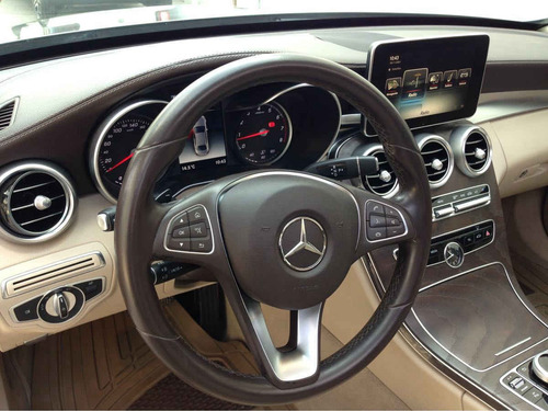 Imagen 10 de 12 de Mercedes-benz Clase C 2018 4p C 200 Exclusive L4/2.0/t Aut
